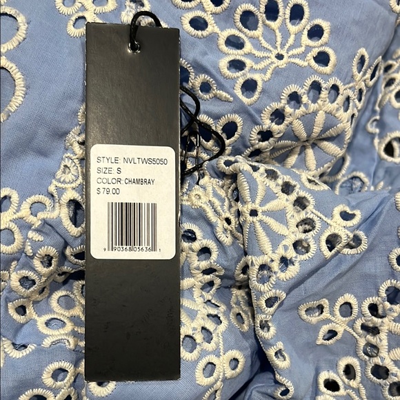 NVLT Blue and White Eyelet Women's Top, size small, NWT - Picture 14 of 14